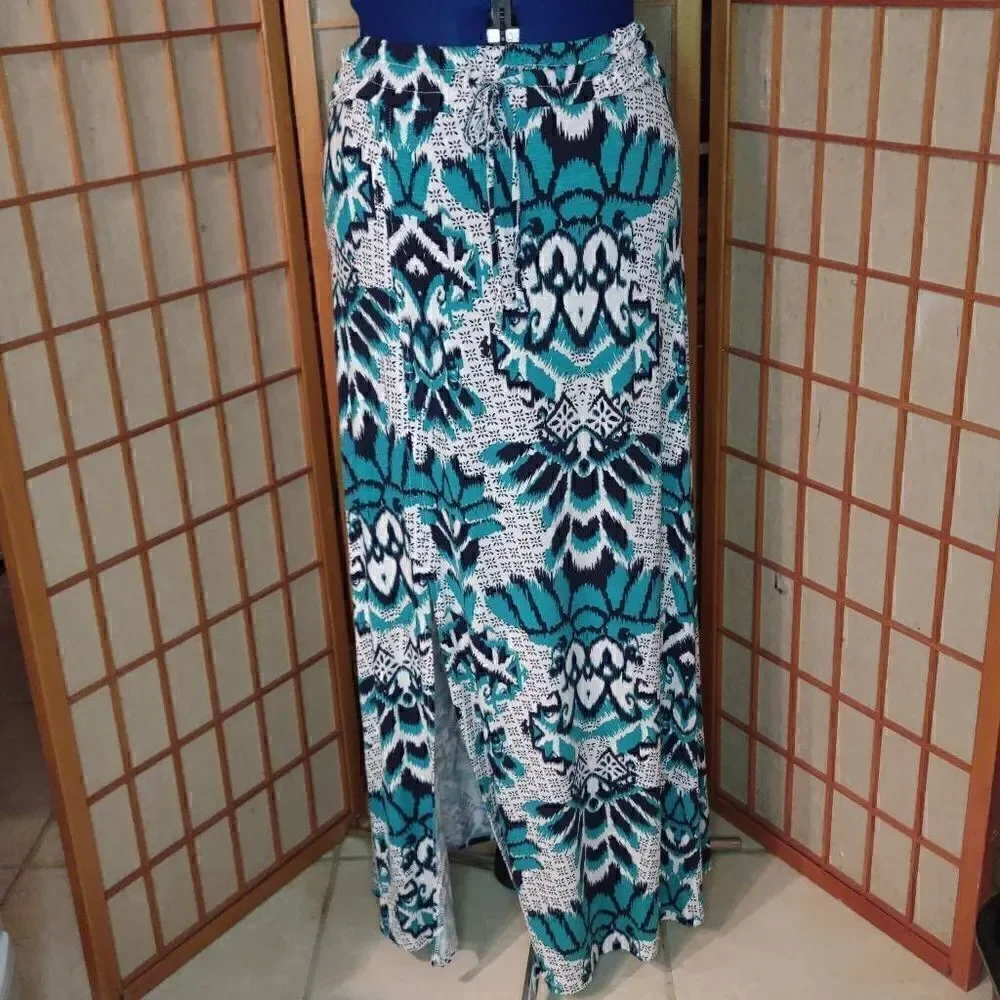 DEPT222 Women's Abstract Pattern Print Maxi Skirt Petite Small
